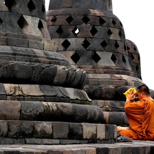 Di Balik Sakralnya Perayaan Waisak Candi Borobudur, Ekonomi Lokal Ikut Tumbuh