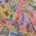 Rupiah Cetak Rekor Terlemah Sepanjang Sejarah, Tembus Rp17.666 per Dolar AS
